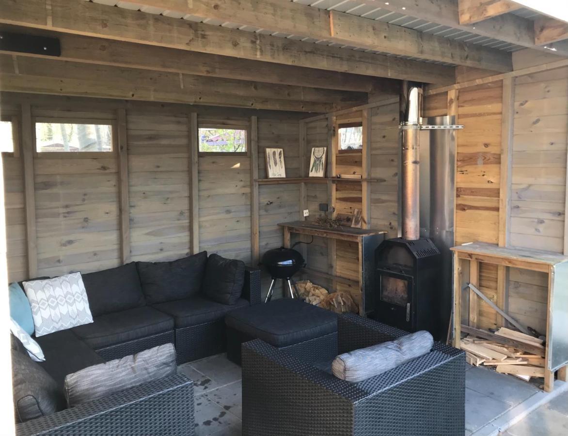 Chalet Buitengewoon Rijs エクステリア 写真