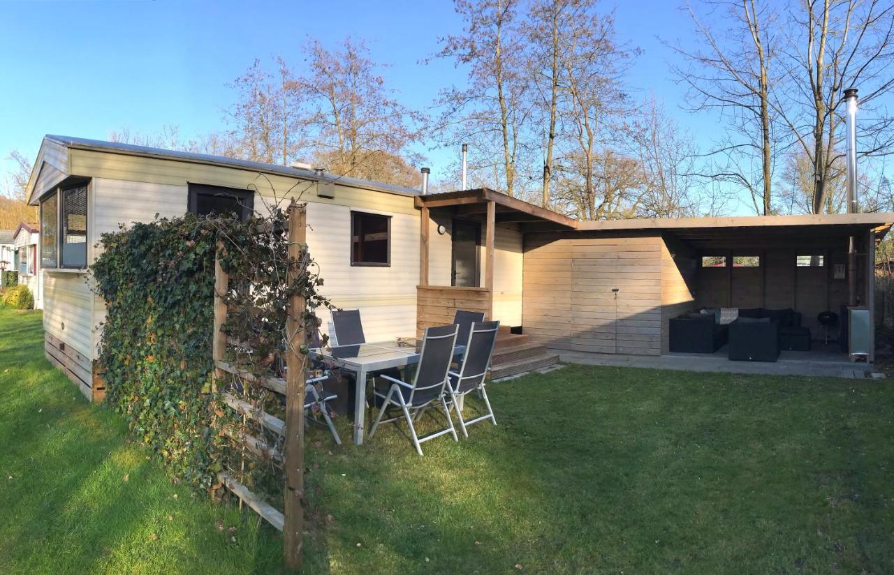 Chalet Buitengewoon Rijs エクステリア 写真